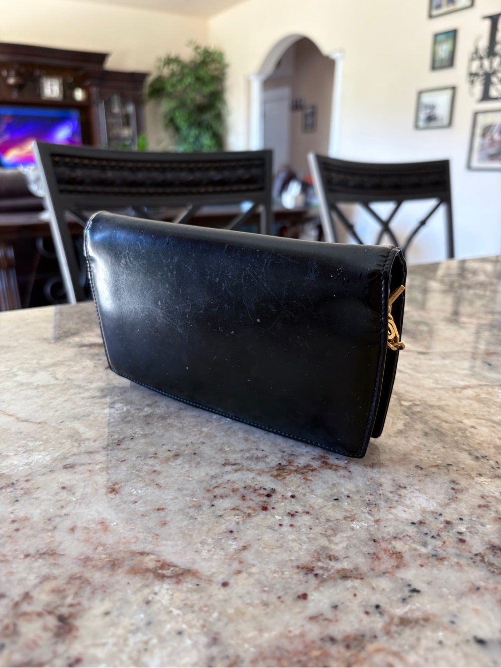 CHANEL Black Patent Leather Wallet with Gold Chain WOC - Picture 4 of 15